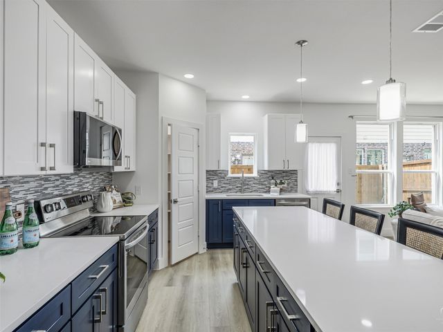 7331 Rubio Place, Dallas, TX 75235