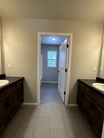 N9359 GEMSTONE COURT, Appleton, WI 54915