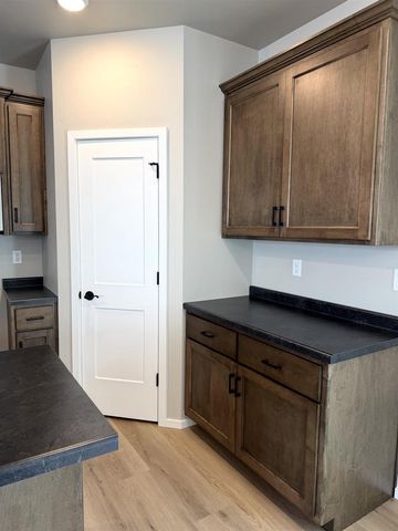 N9359 GEMSTONE COURT, Appleton, WI 54915