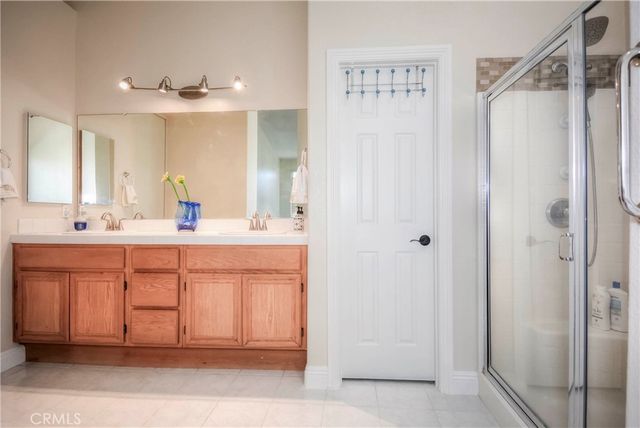 25 Corte Lateuza, Lake Elsinore, CA 92532
