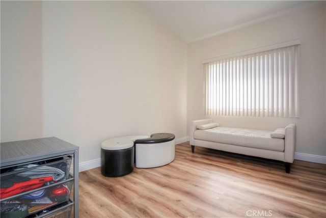 25 Corte Lateuza, Lake Elsinore, CA 92532