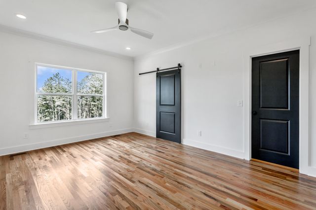 228 Cascade Drive, Rossville, GA 30741