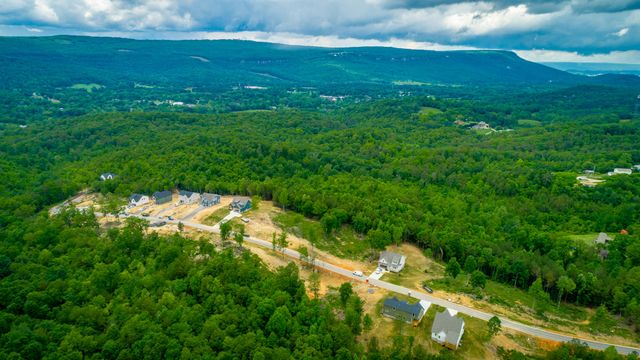 228 Cascade Drive, Rossville, GA 30741