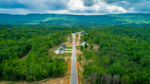 228 Cascade Drive, Rossville, GA 30741