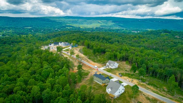 228 Cascade Drive, Rossville, GA 30741