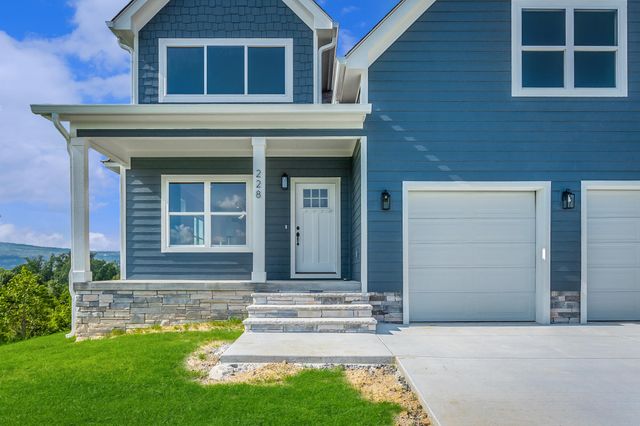 228 Cascade Drive, Rossville, GA 30741