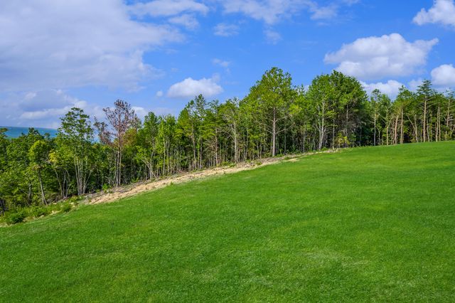 228 Cascade Drive, Rossville, GA 30741