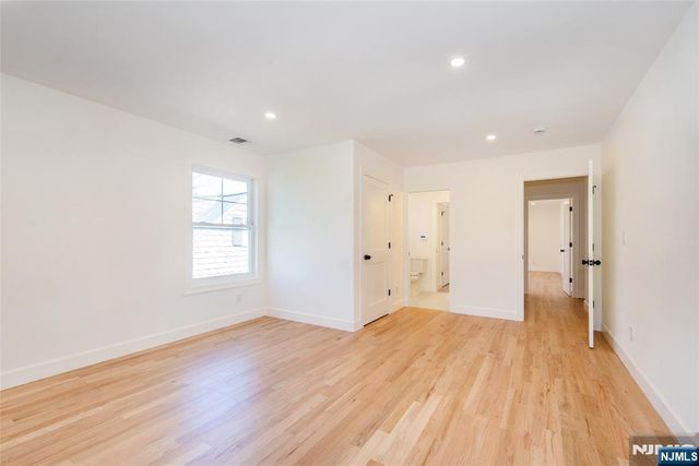 196 Vinton Circle, Fanwood, NJ 07023