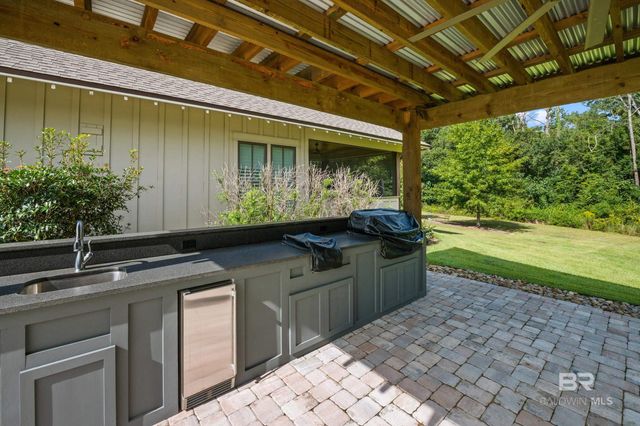 22256 Highway 104, Fairhope, AL 36532