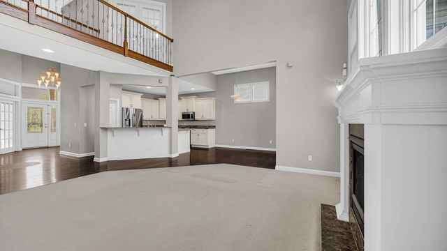 83 Scotscraig Drive, Valparaiso, IN 46385