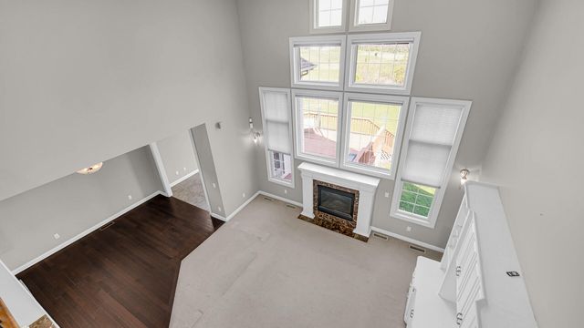 83 Scotscraig Drive, Valparaiso, IN 46385