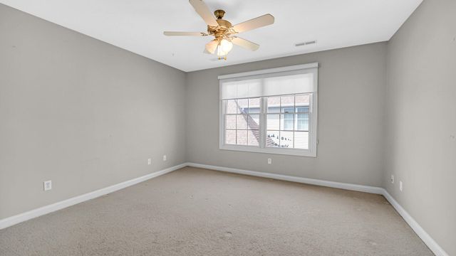 83 Scotscraig Drive, Valparaiso, IN 46385