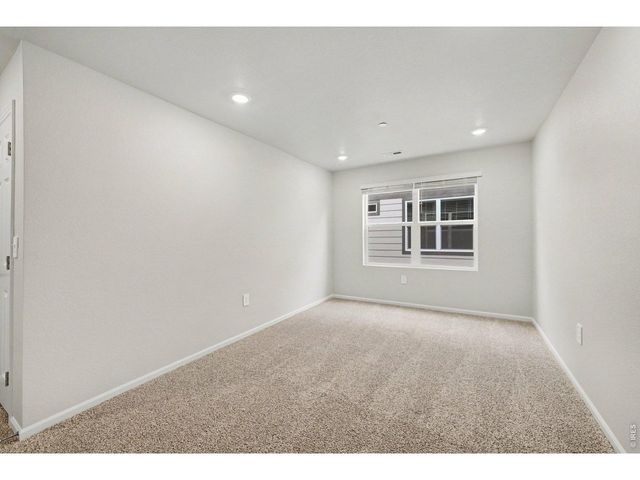 1622 Riverplace Dr 1, Windsor, CO 80550