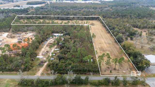 XXX Underwood Road, Foley, AL 36535