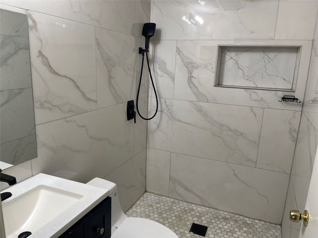 3817 Bremerton Street, Irving, TX 75062