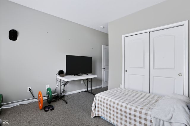 8810 Rowling Way, Indianapolis, IN 46239