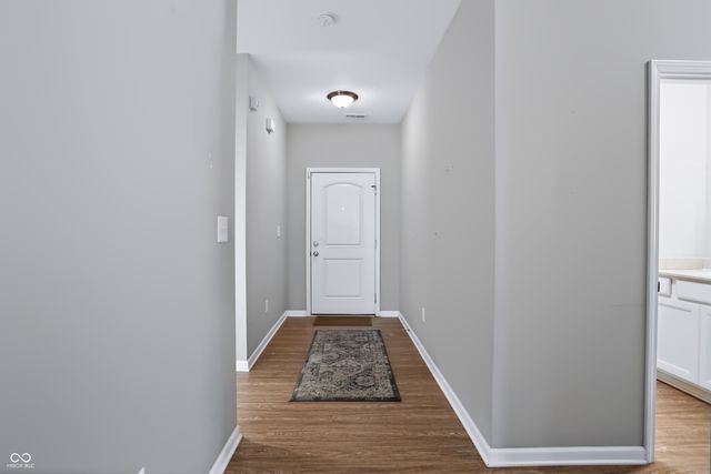 8810 Rowling Way, Indianapolis, IN 46239