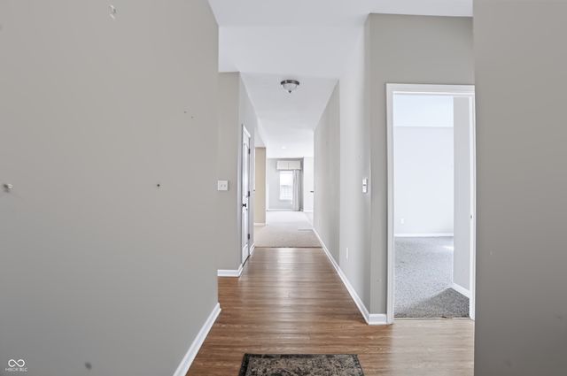 8810 Rowling Way, Indianapolis, IN 46239