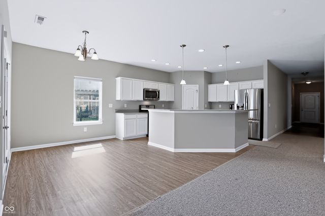 8810 Rowling Way, Indianapolis, IN 46239