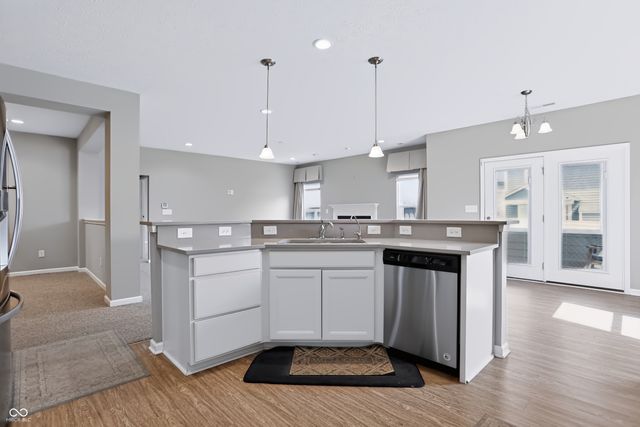 8810 Rowling Way, Indianapolis, IN 46239