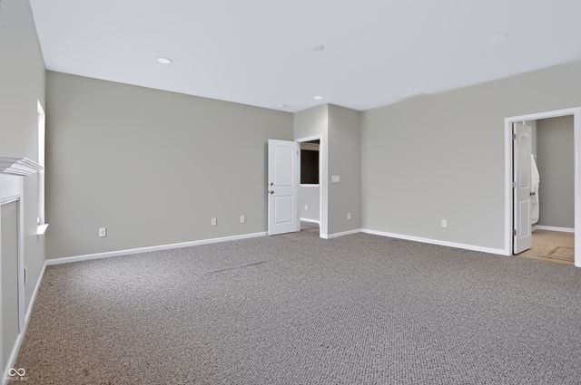 8810 Rowling Way, Indianapolis, IN 46239