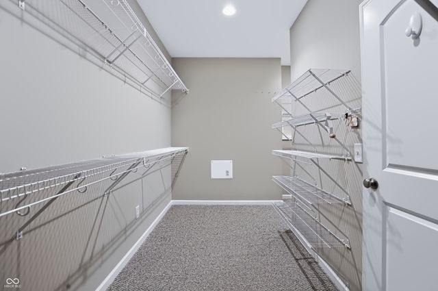 8810 Rowling Way, Indianapolis, IN 46239
