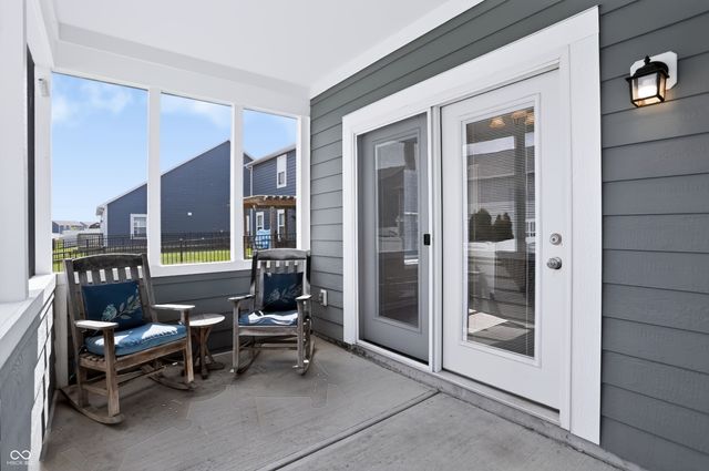 8810 Rowling Way, Indianapolis, IN 46239