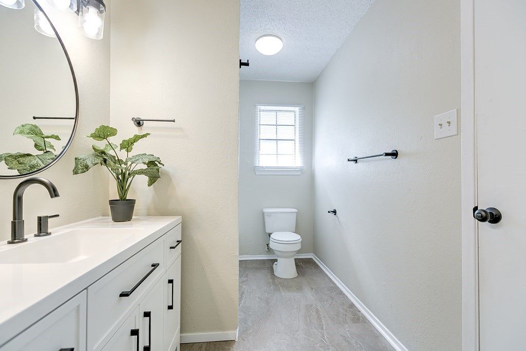 Image 15 of property listing at 3514 Juanita Avenue, San Angelo, TX 76901