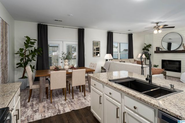 1009 CANVASBACK WAY, Alabaster, AL 35007