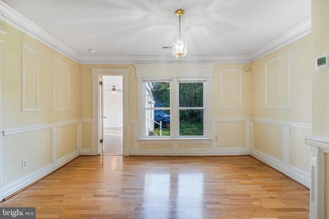 307 HAWKE ST, Fredericksburg, VA 22401