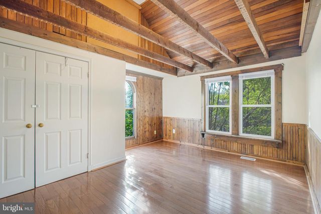307 HAWKE ST, Fredericksburg, VA 22401