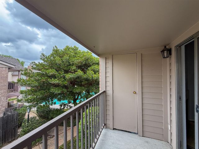 3100 Jeanetta Street 1104, Houston, TX 77063