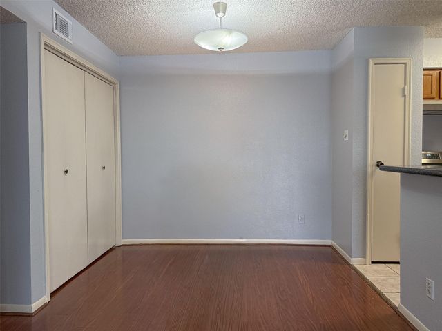 3100 Jeanetta Street 1104, Houston, TX 77063