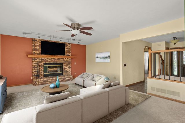 902 Idaho Avenue, Davenport, IA 52804