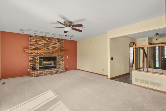 902 Idaho Avenue, Davenport, IA 52804