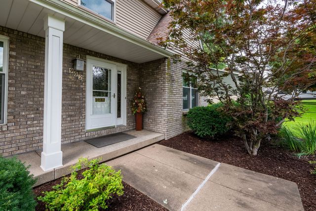 902 Idaho Avenue, Davenport, IA 52804