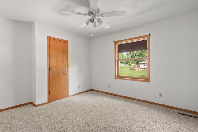 902 Idaho Avenue, Davenport, IA 52804