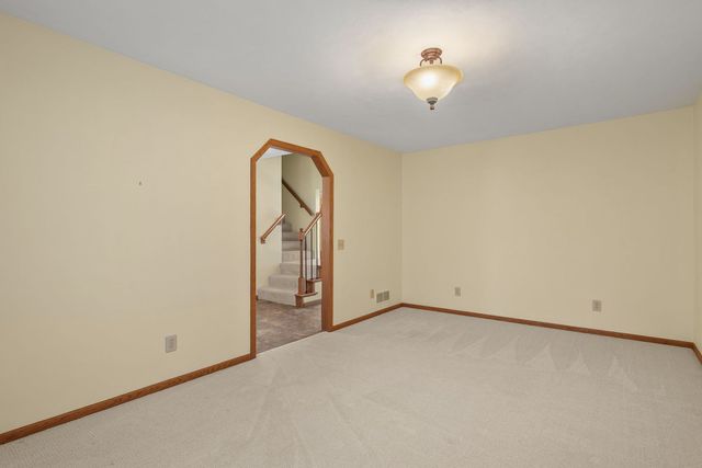 902 Idaho Avenue, Davenport, IA 52804