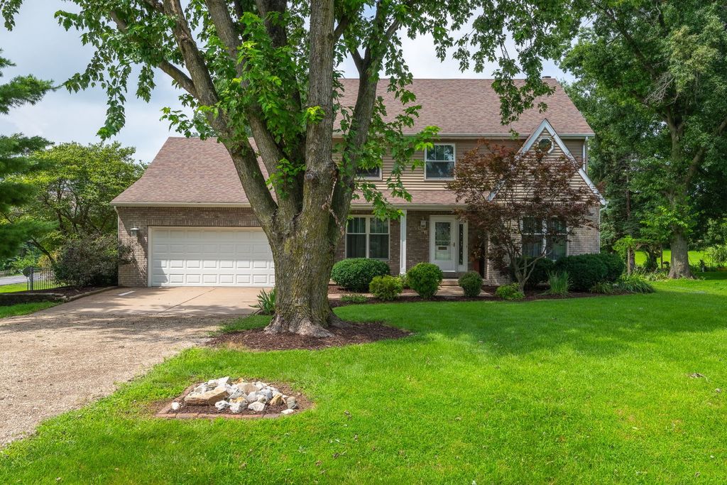 902 Idaho Avenue, Davenport, IA 52804