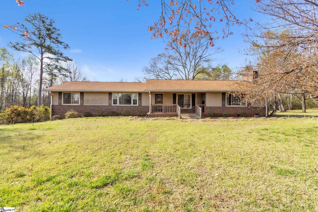 53 Quail Roost, Travelers Rest, SC 29690