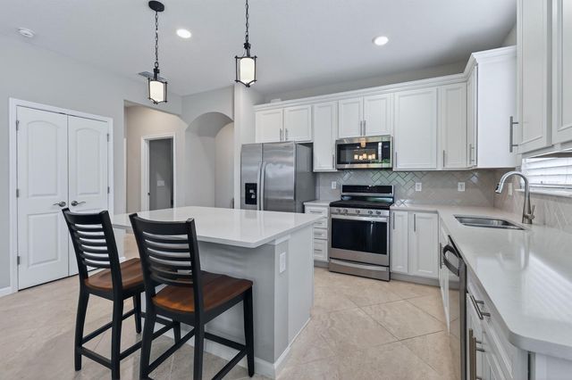 12847 SW Vermillion Circle, Port St. Lucie, FL 34987