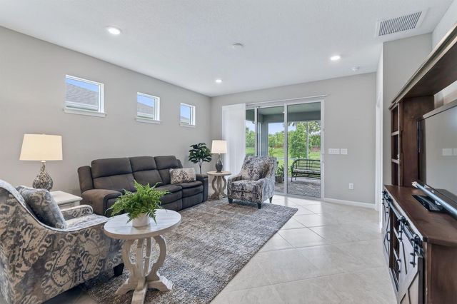 12847 SW Vermillion Circle, Port St. Lucie, FL 34987