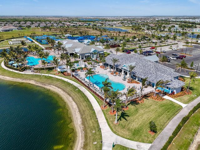 12847 SW Vermillion Circle, Port St. Lucie, FL 34987