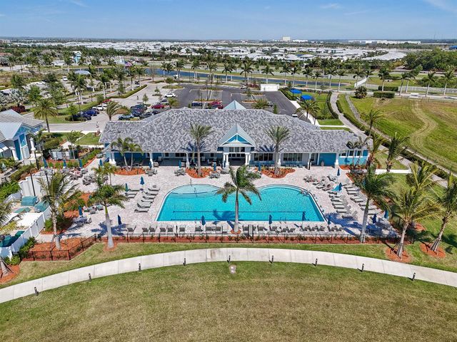12847 SW Vermillion Circle, Port St. Lucie, FL 34987