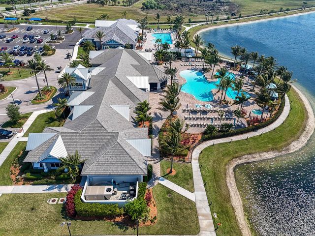 12847 SW Vermillion Circle, Port St. Lucie, FL 34987