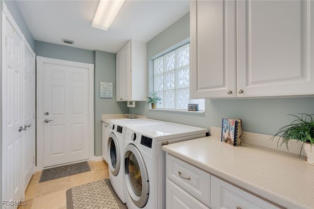 28835 Vermillion LN, Bonita Springs, FL 34135