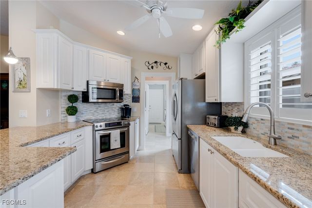 28835 Vermillion LN, Bonita Springs, FL 34135