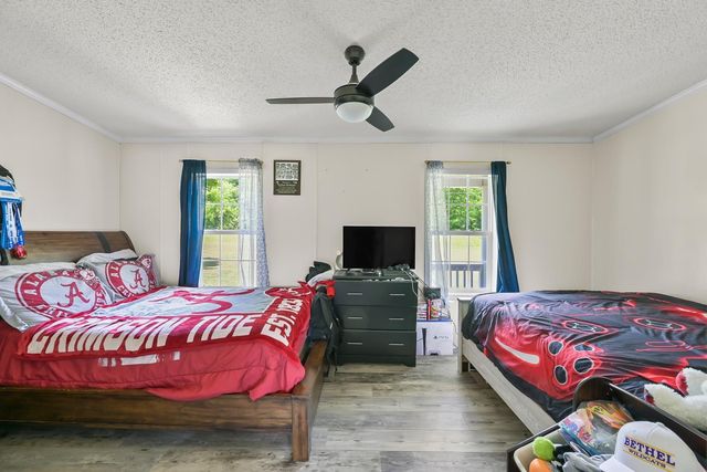 6439 Cedar Grove Rd, Big Sandy, TN 38221