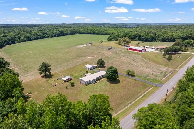 6439 Cedar Grove Rd, Big Sandy, TN 38221