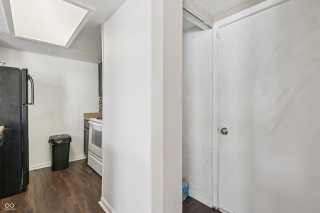 7135 Bay Point Court, Indianapolis, IN 46214